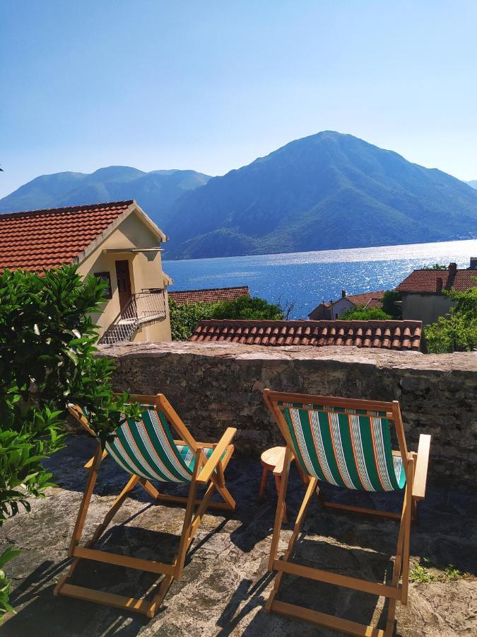 Guest House Maza Kotor Exterior foto