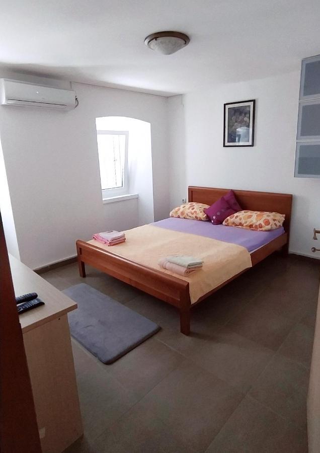 Guest House Maza Kotor Exterior foto