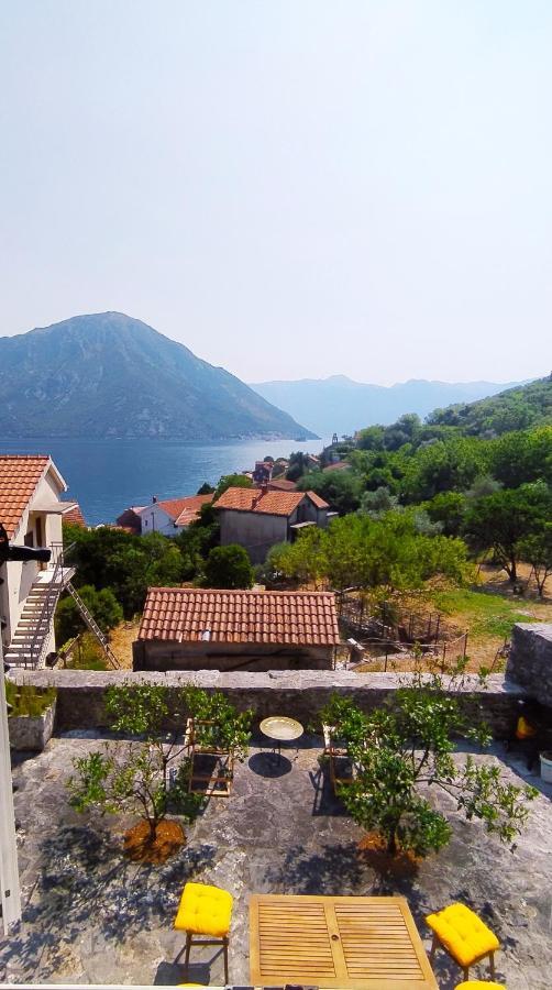 Guest House Maza Kotor Exterior foto