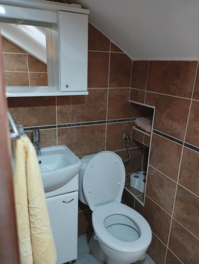Guest House Maza Kotor Exterior foto