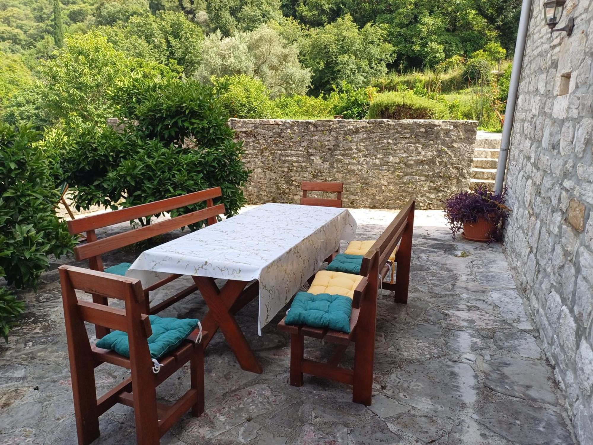 Guest House Maza Kotor Exterior foto