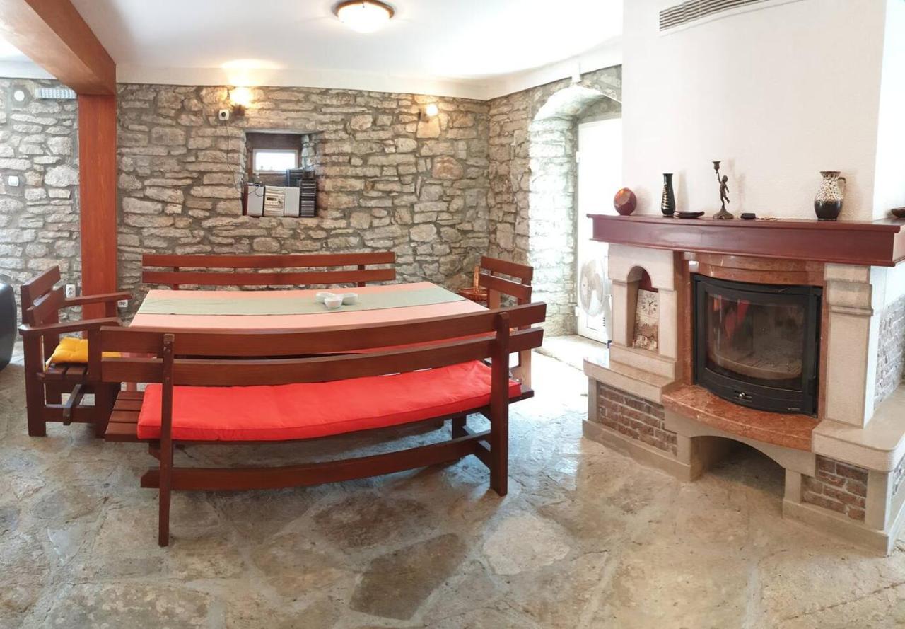 Guest House Maza Kotor Exterior foto