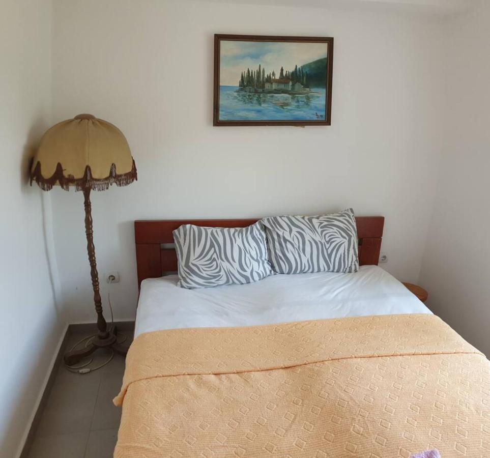 Guest House Maza Kotor Exterior foto